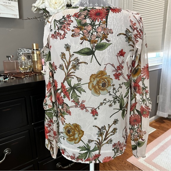 Charlotte Russe Floral Ruffle Sleeve Sheer Peasant Blouse | Size M - Picture 8 of 13